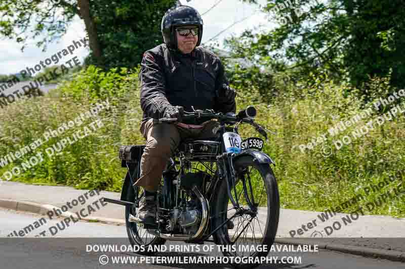 Vintage motorcycle club;eventdigitalimages;no limits trackdays;peter wileman photography;vintage motocycles;vmcc banbury run photographs